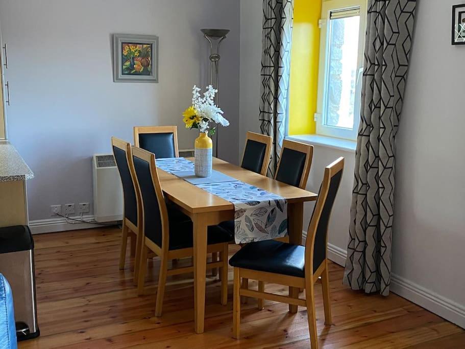 Ferienwohnung Sea View, 1St Floor, Harbour Mill, Westport Quay Exterior foto
